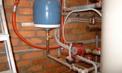 Водоснабжение частного дома горячей водой