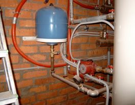 Водоснабжение частного дома горячей водой