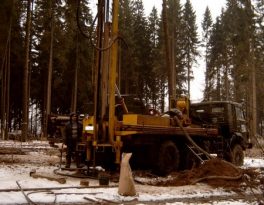 Бурение скважин малой техникой