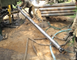 Бурение скважин на воду с обсадной трубой