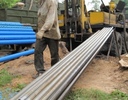 Бурение скважин вручную