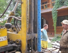 Бурение скважин малогабаритной установкой