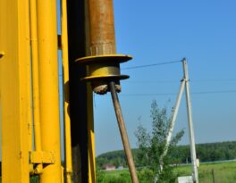 Бурение скважины деревня Молзино ()