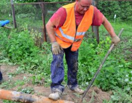 Скважина на воду деревня Старые Кузьмёнки (городской округ Серпухов)