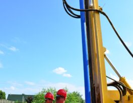 Скважина на воду село Петровское (Новомосковский административный округ)