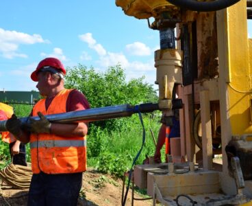 Что нужно знать перед бурением скважины на воду?