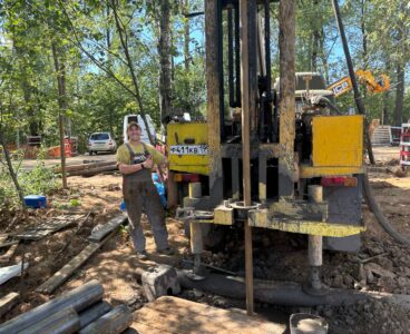 Бурение скважин под сваи: цена на оказание услуг